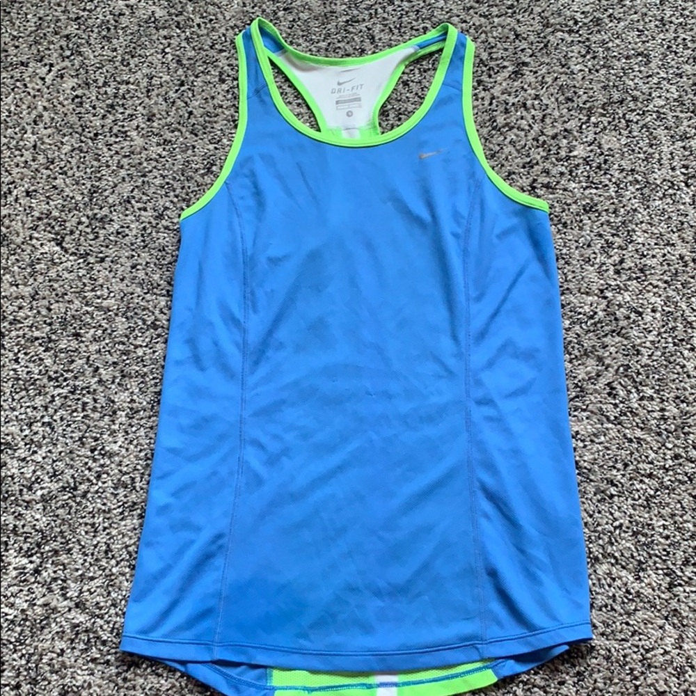 Nike running tank top size small